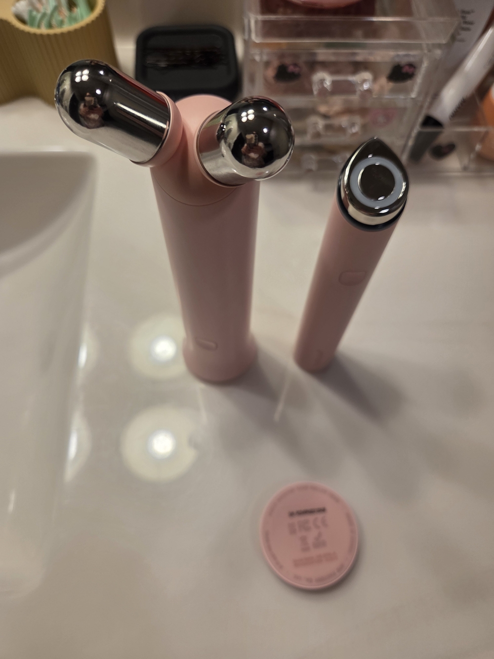 Medicube MINI PRO BOOSTER Pink Facial Toning & Eye Massager Set